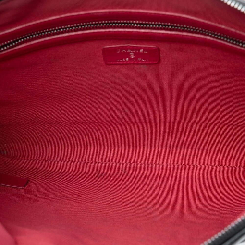 Pre-Loved Chanel Large Aged Calfskin Gabrielle O Case Clutch - Picture 4 of 8